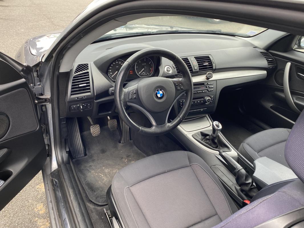 BMW Série 1 - 118d 2.0 D 143 CH CONFORT GARANTIE 6 MOIS / REPRISE POSSIBLE